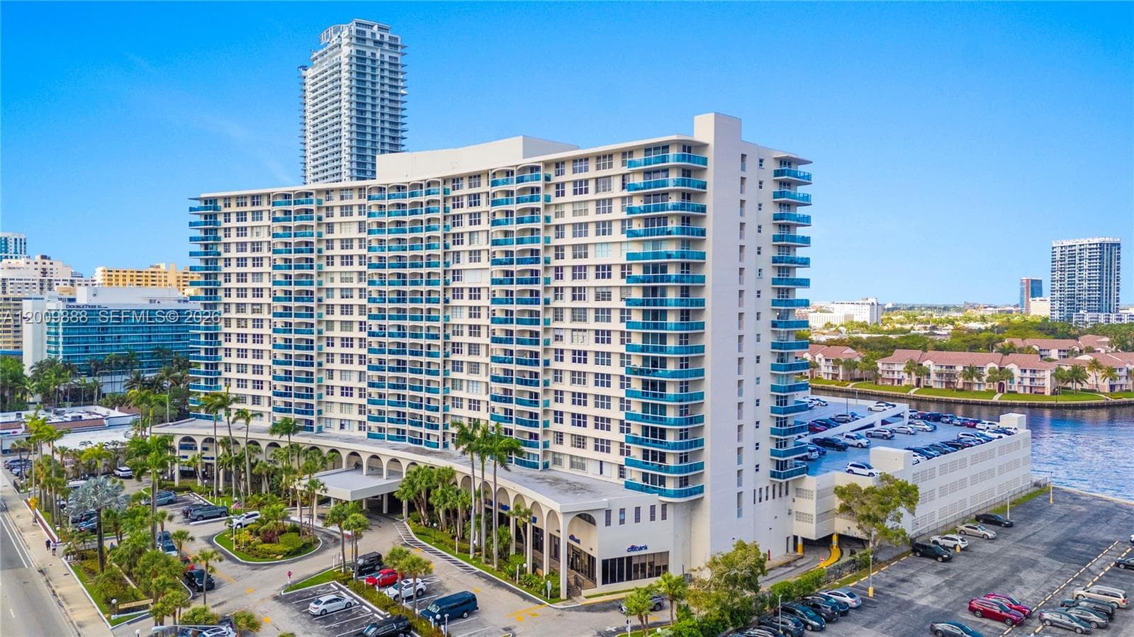 3800 Ocean Dr 414 photo 16