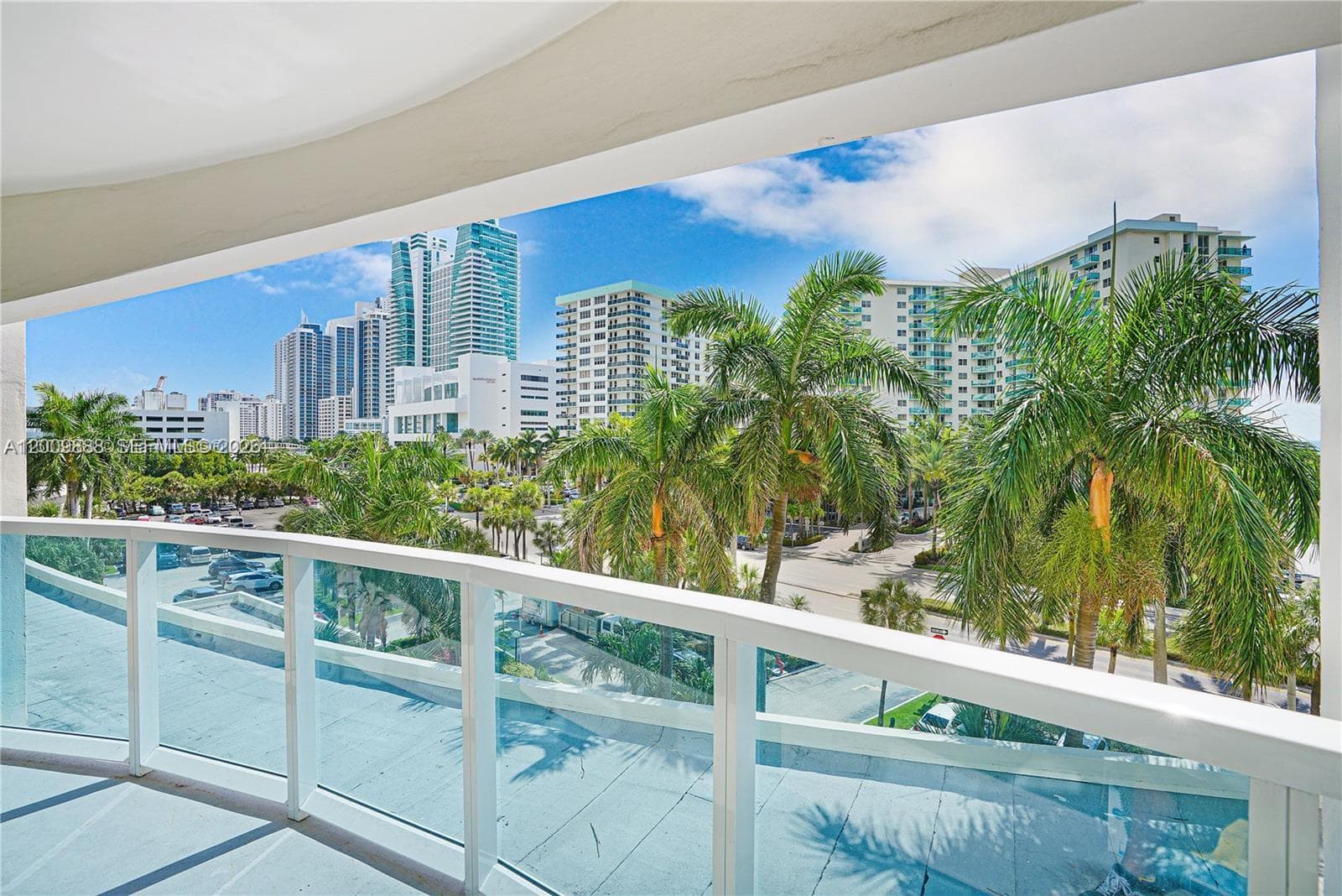 3800 Ocean Dr 414 photo 12