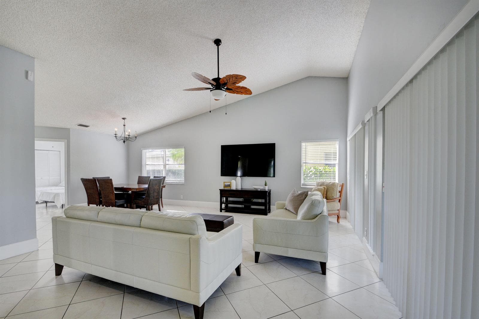 2519 Country Golf Drive photo 5