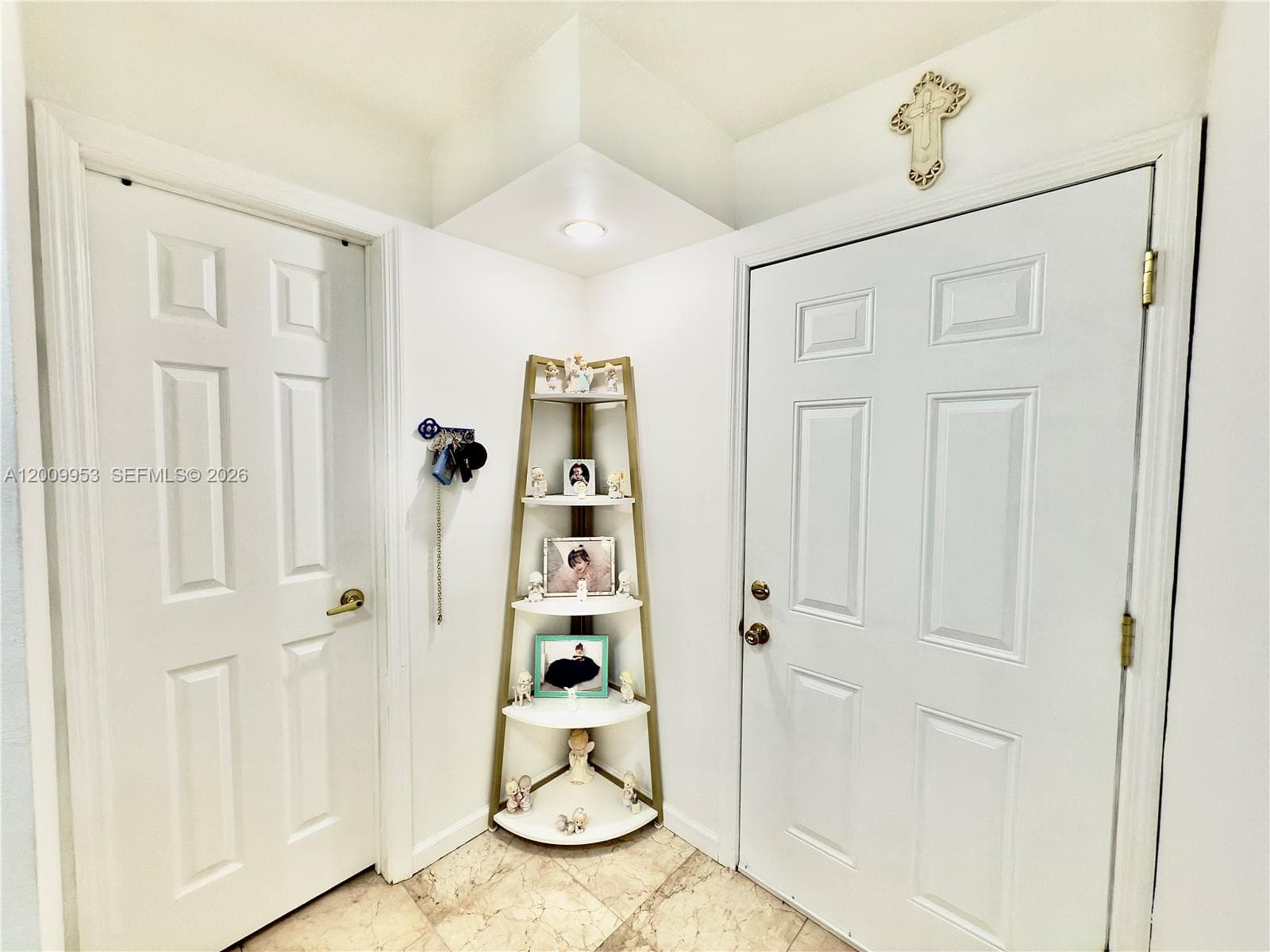 3551 169th St 105 photo 12