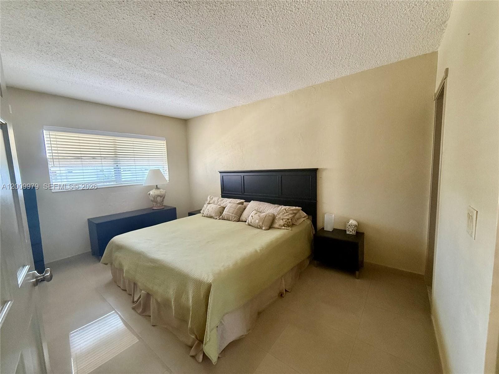 467 Golden Isles Dr 310 photo 7