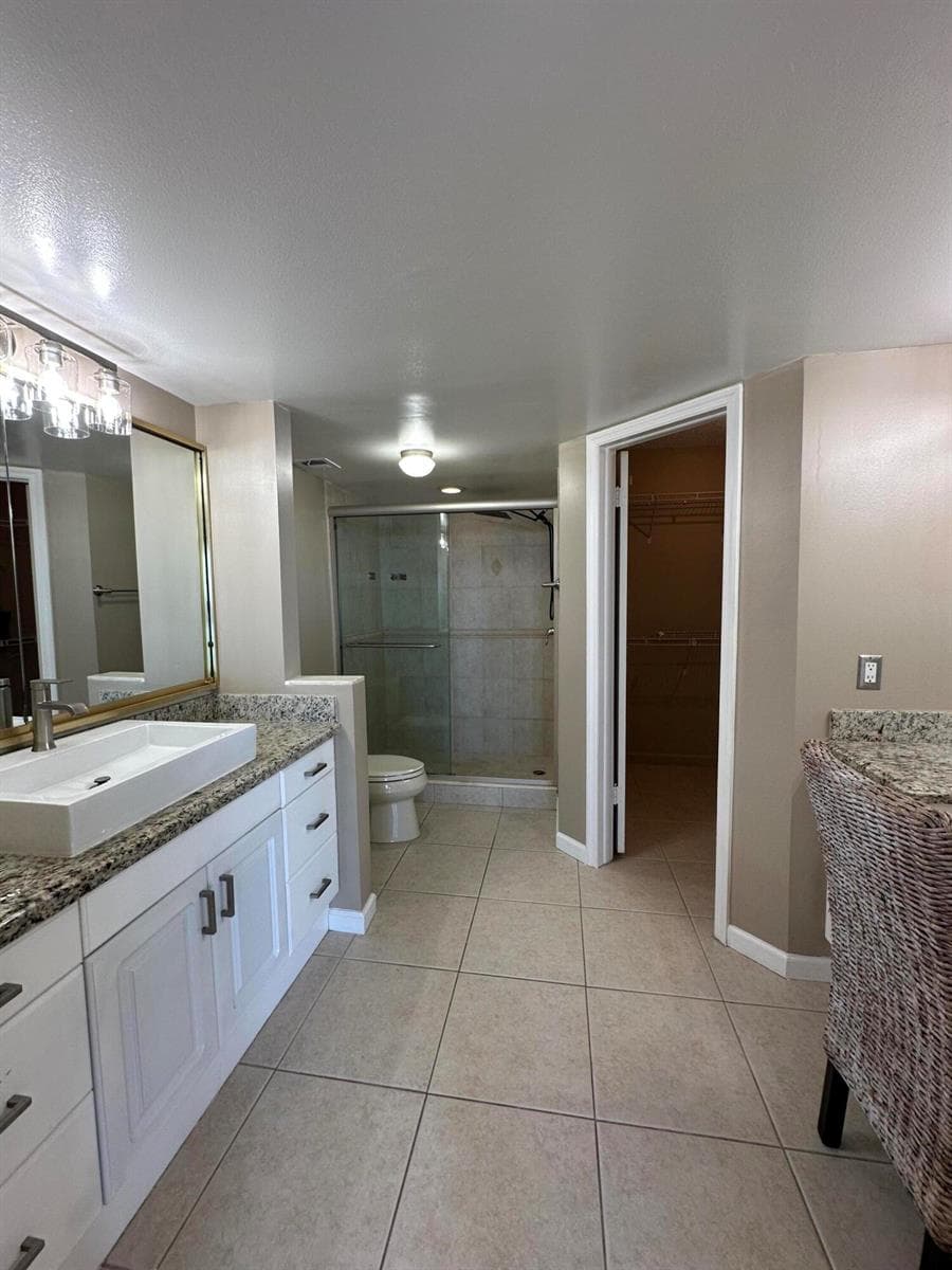 301 Lake Shore Drive 708 photo 15