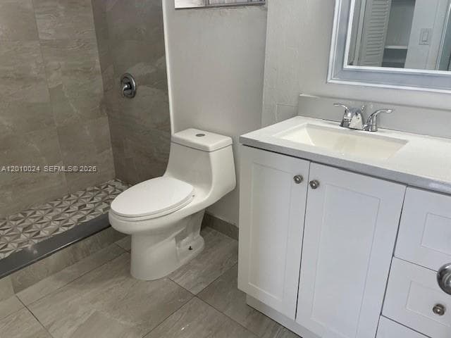 16450 Miami Dr 704 photo 8
