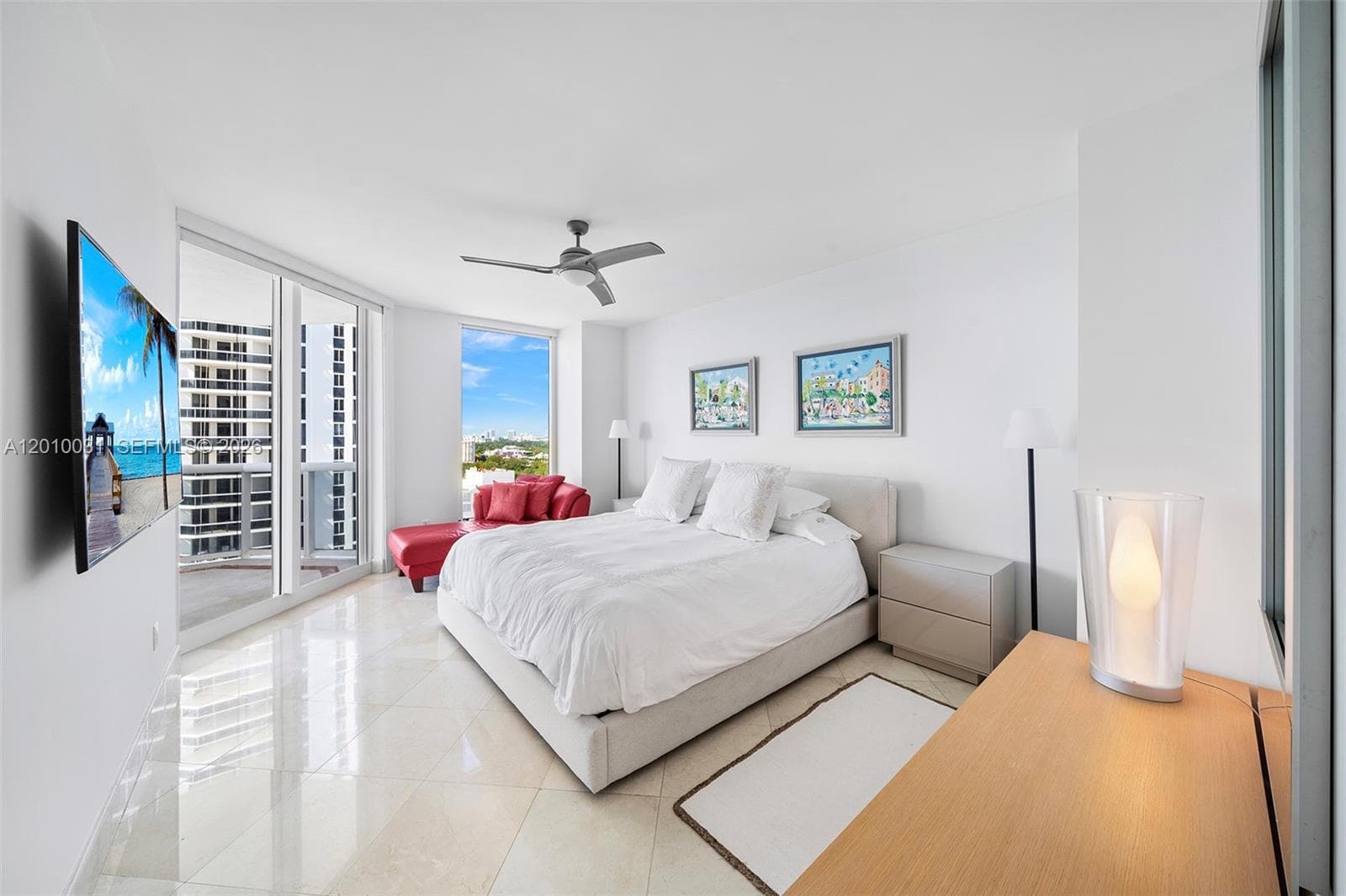 4779 Collins Ave 2404 photo 7