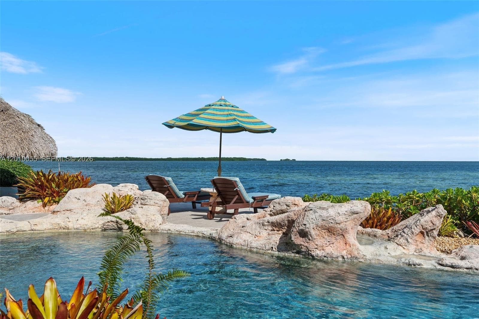 545 Ocean Cay Dr photo 3