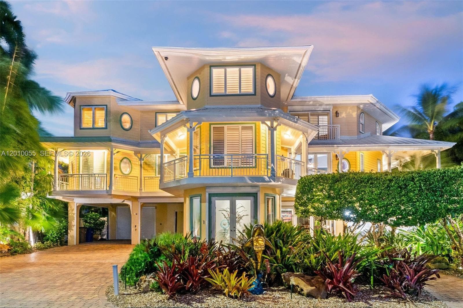 545 Ocean Cay Dr photo 4