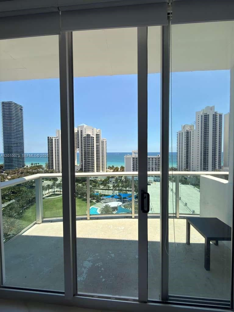 19370 Collins Ave PH-3 photo 2