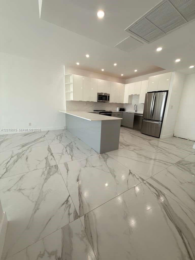 19370 Collins Ave PH-3 photo 7