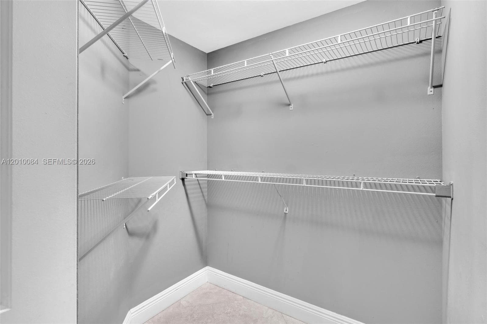 2881 Oakland Forest Dr 105 photo 14