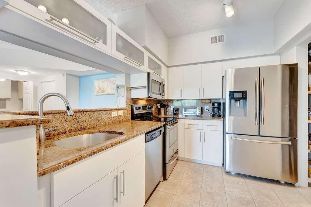 2417 Tuscany Way 2417 photo 4