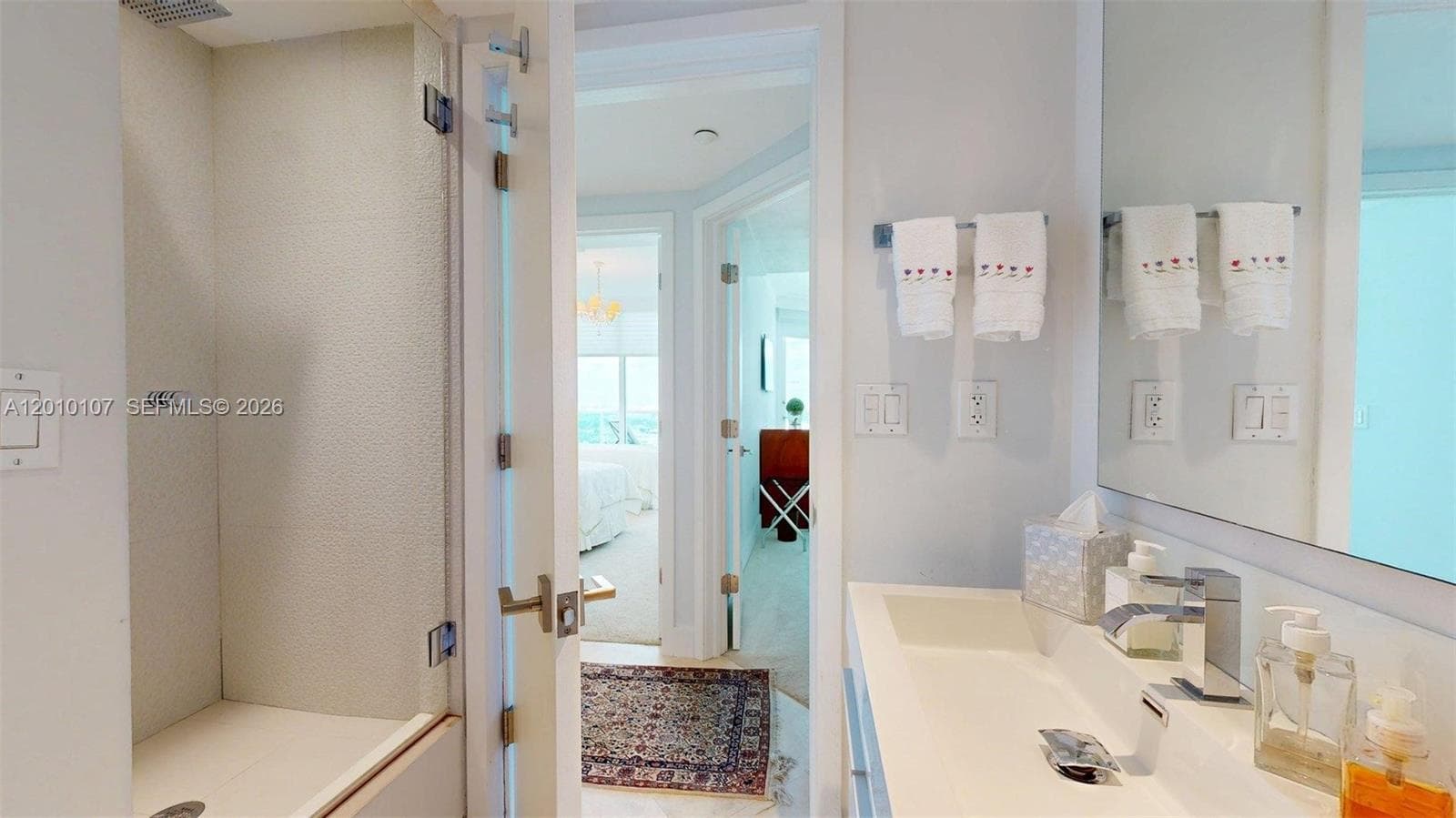 5025 Collins Ave 2206 photo 6