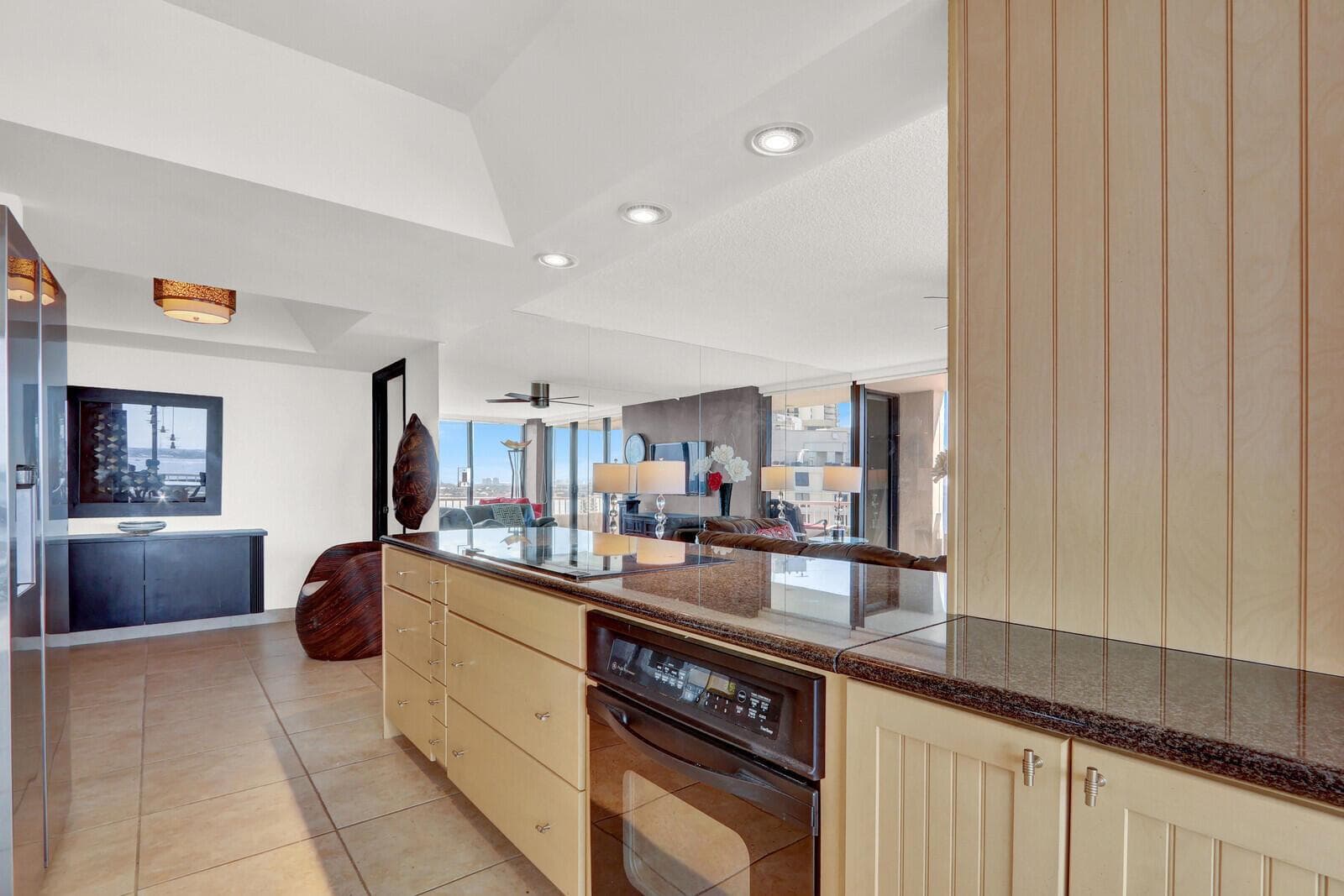 5510 N Ocean Drive 12b photo 13
