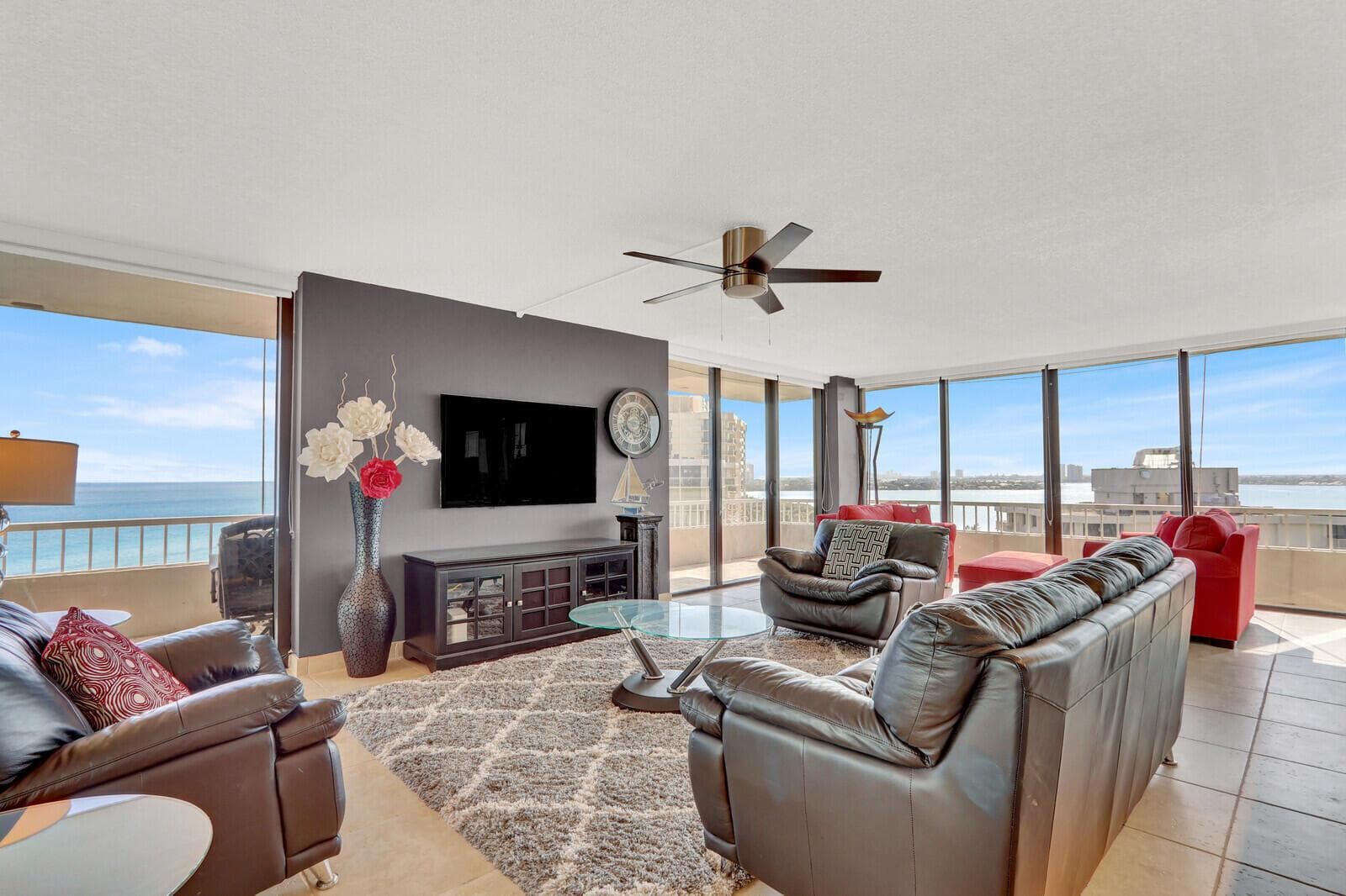 5510 N Ocean Drive 12b photo 1
