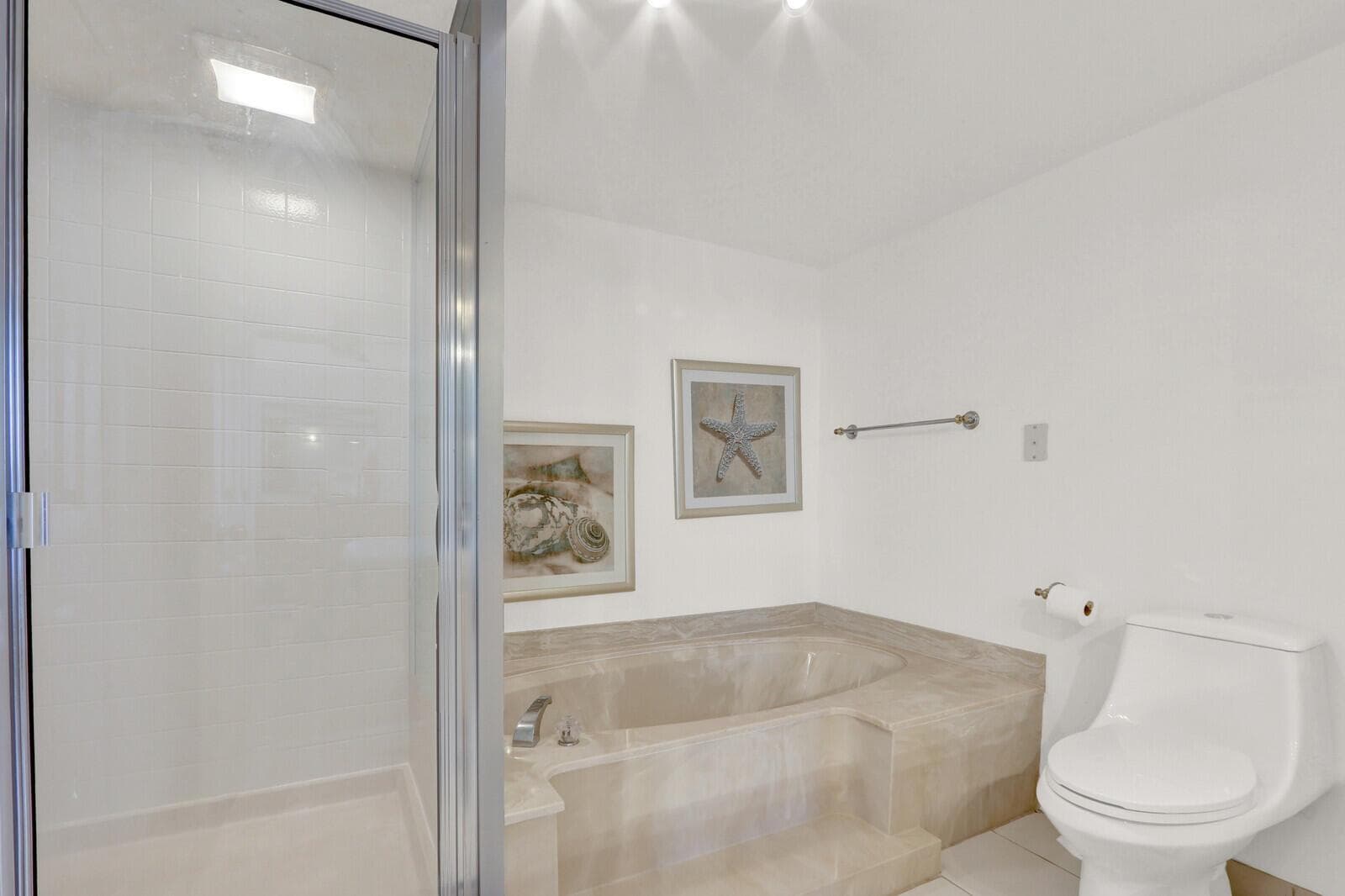 5510 N Ocean Drive 12b photo 20