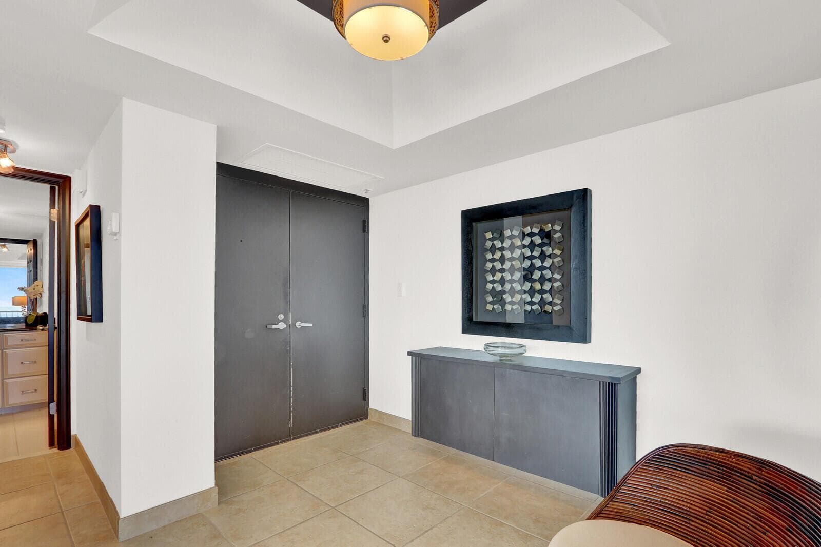 5510 N Ocean Drive 12b photo 4
