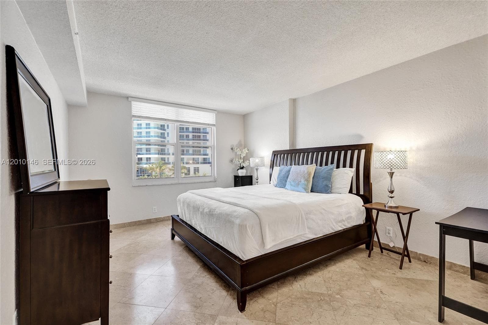 2501 Ocean Dr 414 photo 12