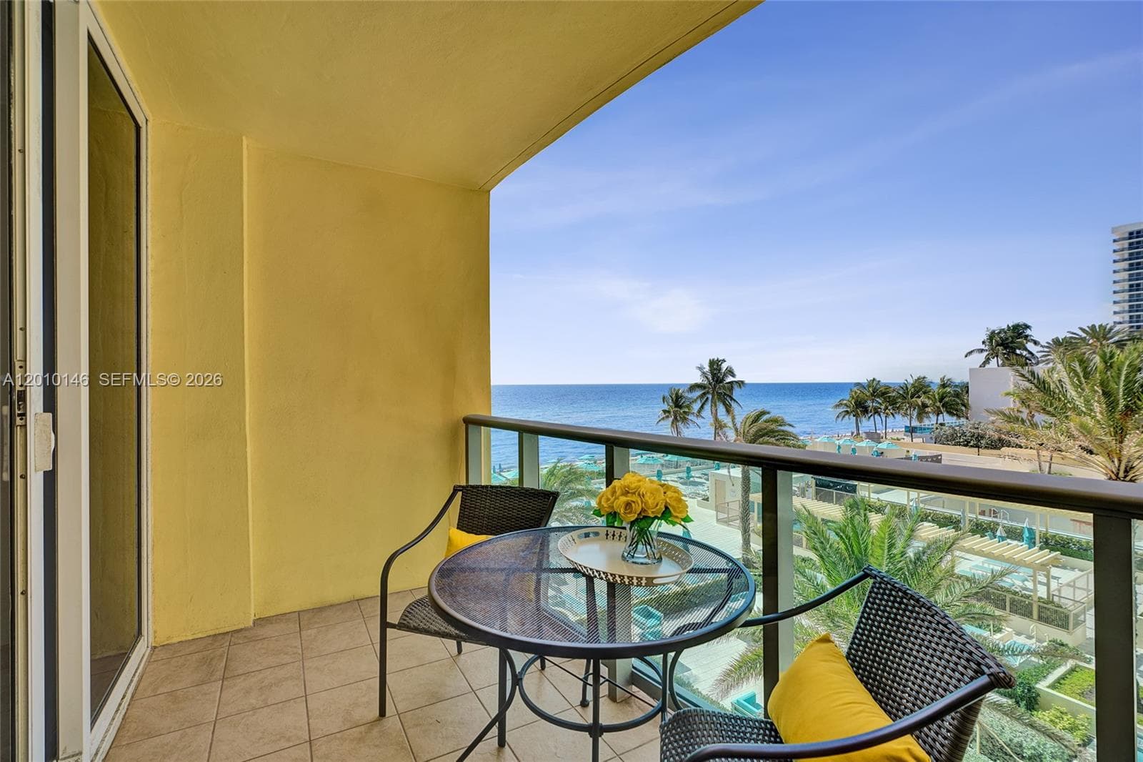 2501 Ocean Dr 414 photo 1