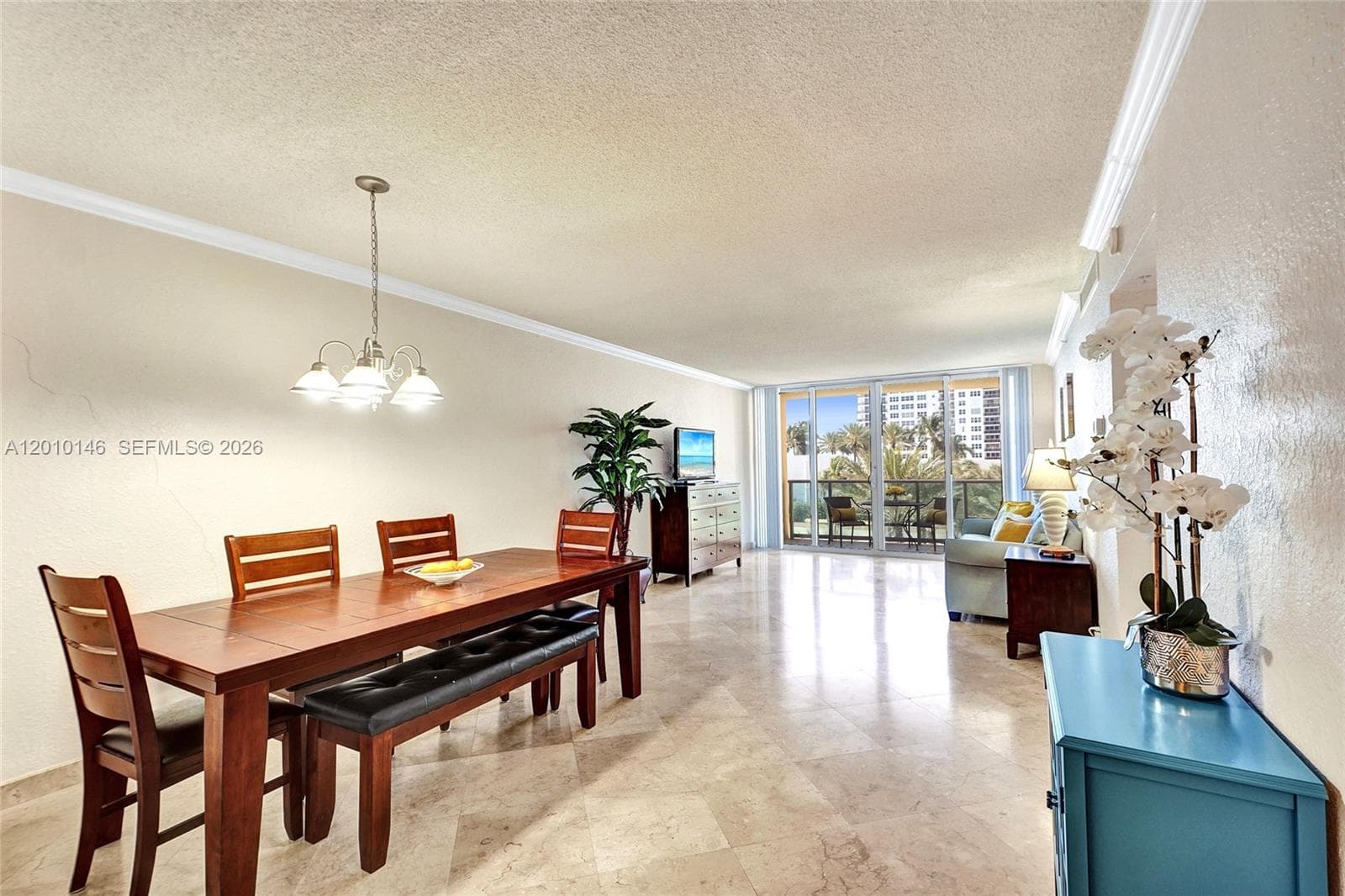 2501 Ocean Dr 414 photo 4
