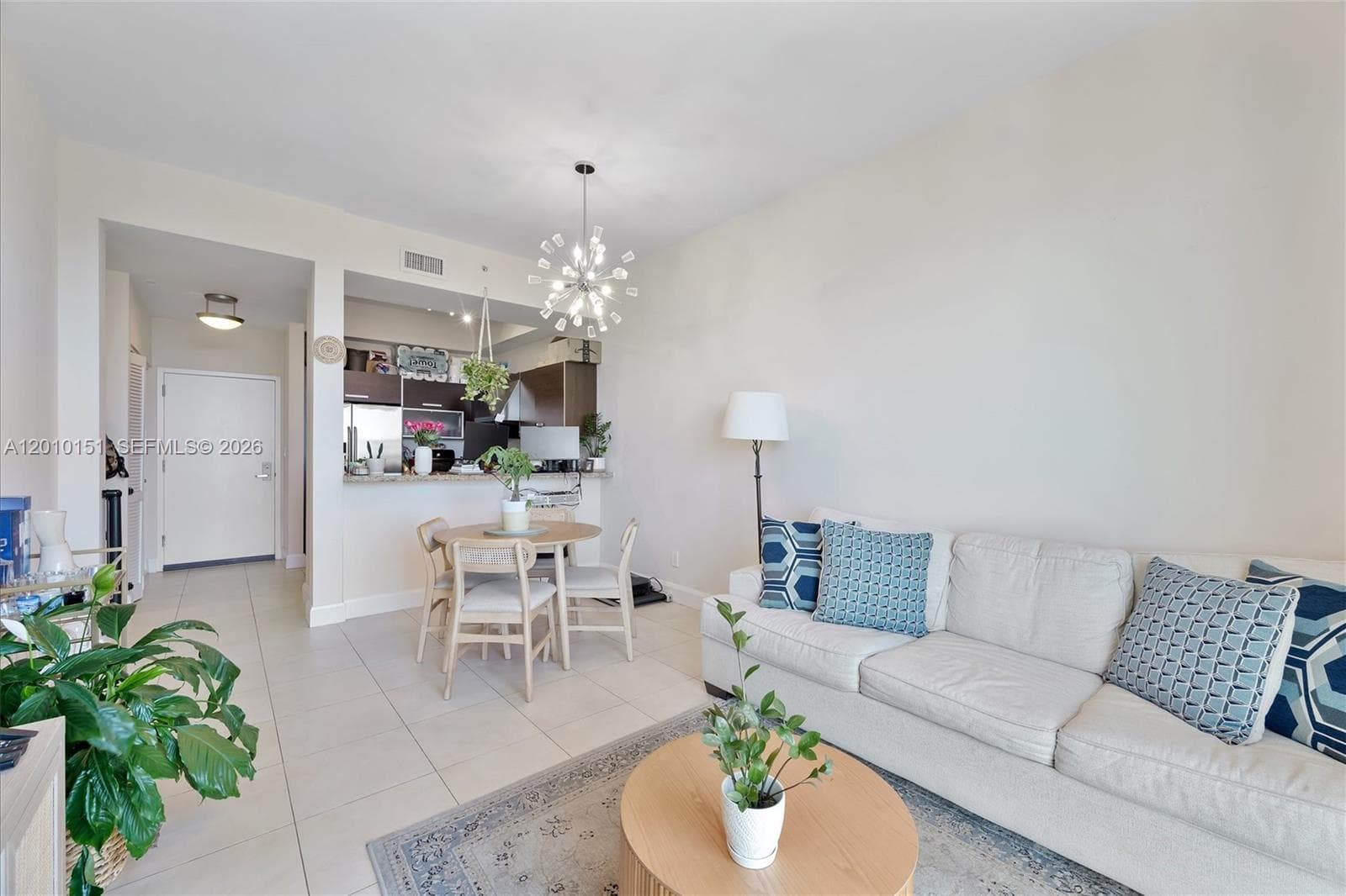 2525 3rd Ave 1603 photo 7