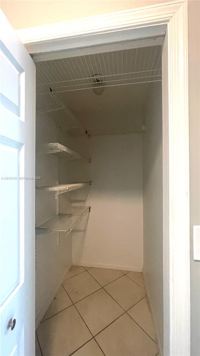 200 Birch Rd 604 photo 23
