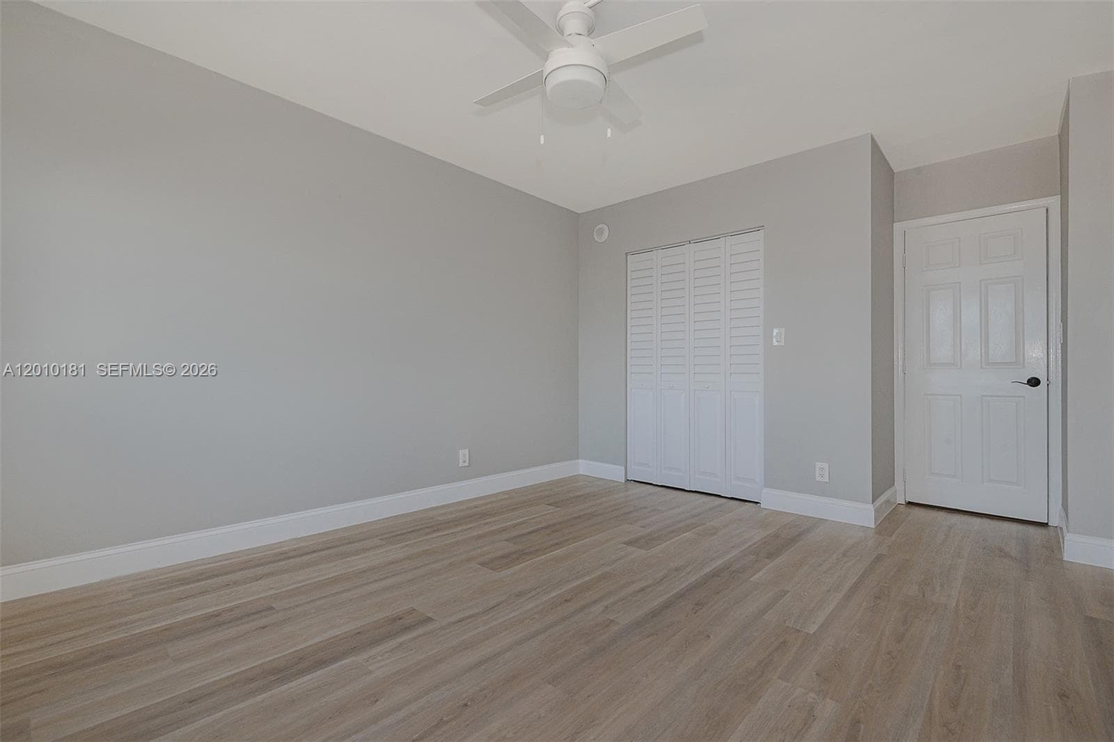 200 Birch Rd 604 photo 13