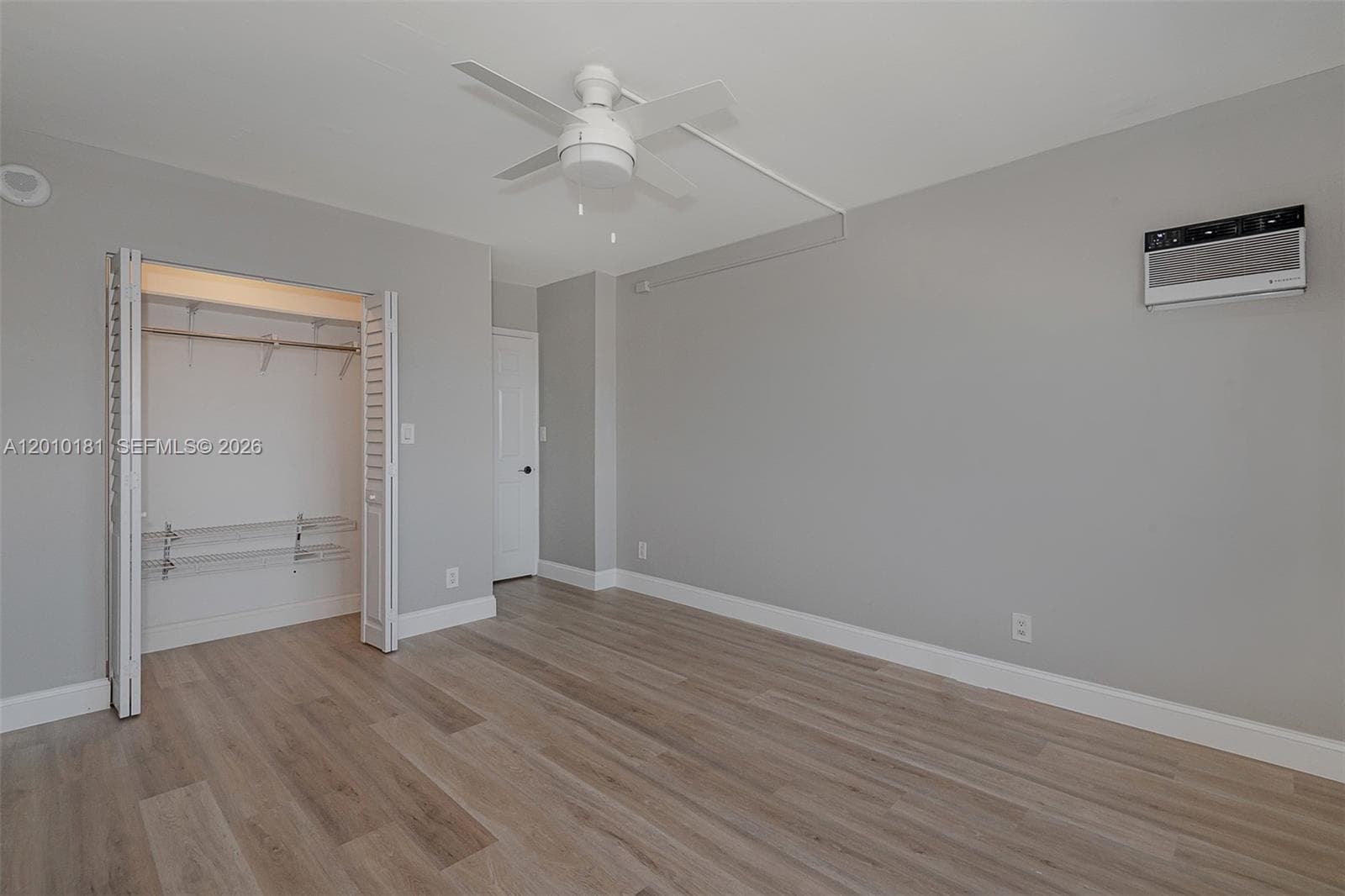 200 Birch Rd 604 photo 14