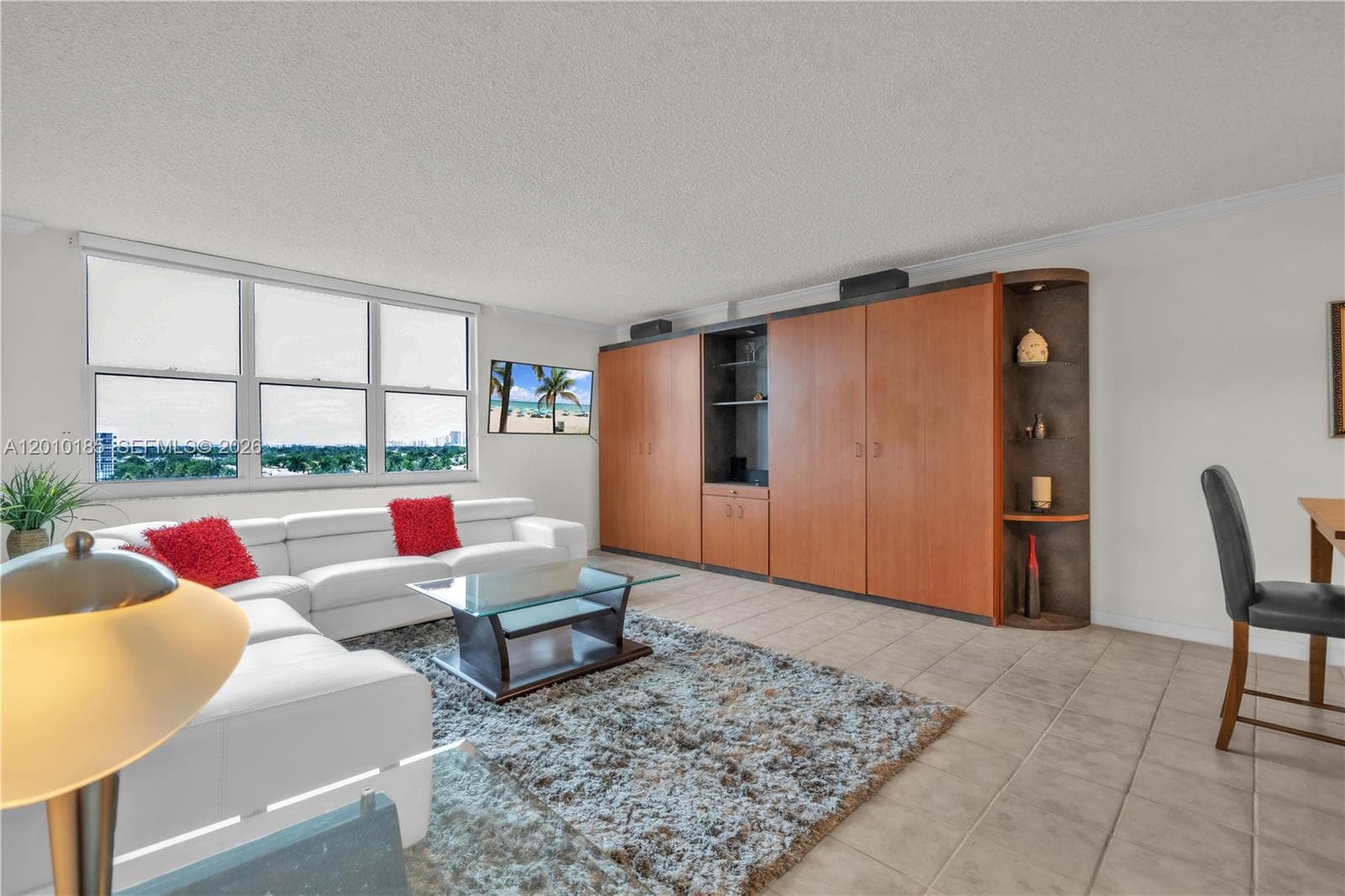 2501 Ocean Dr 727(Available Nov 01) photo 3