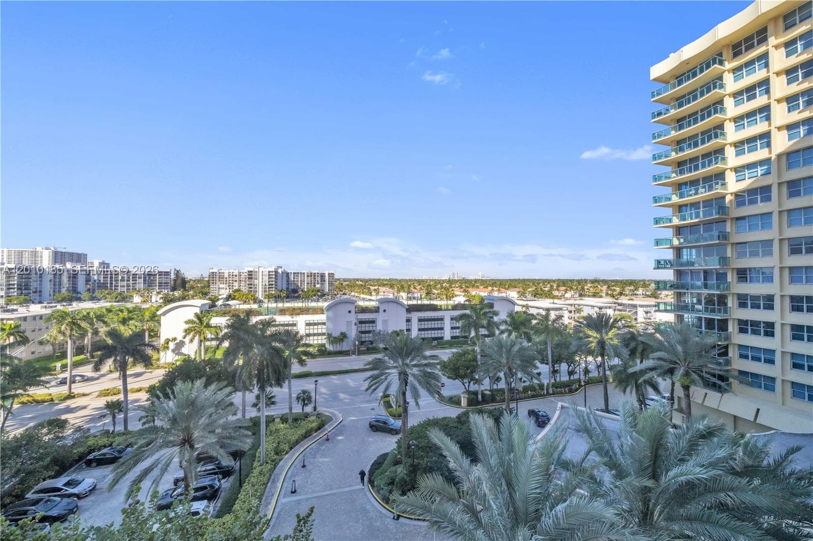 2501 Ocean Dr 727(Available Nov 01) photo 24