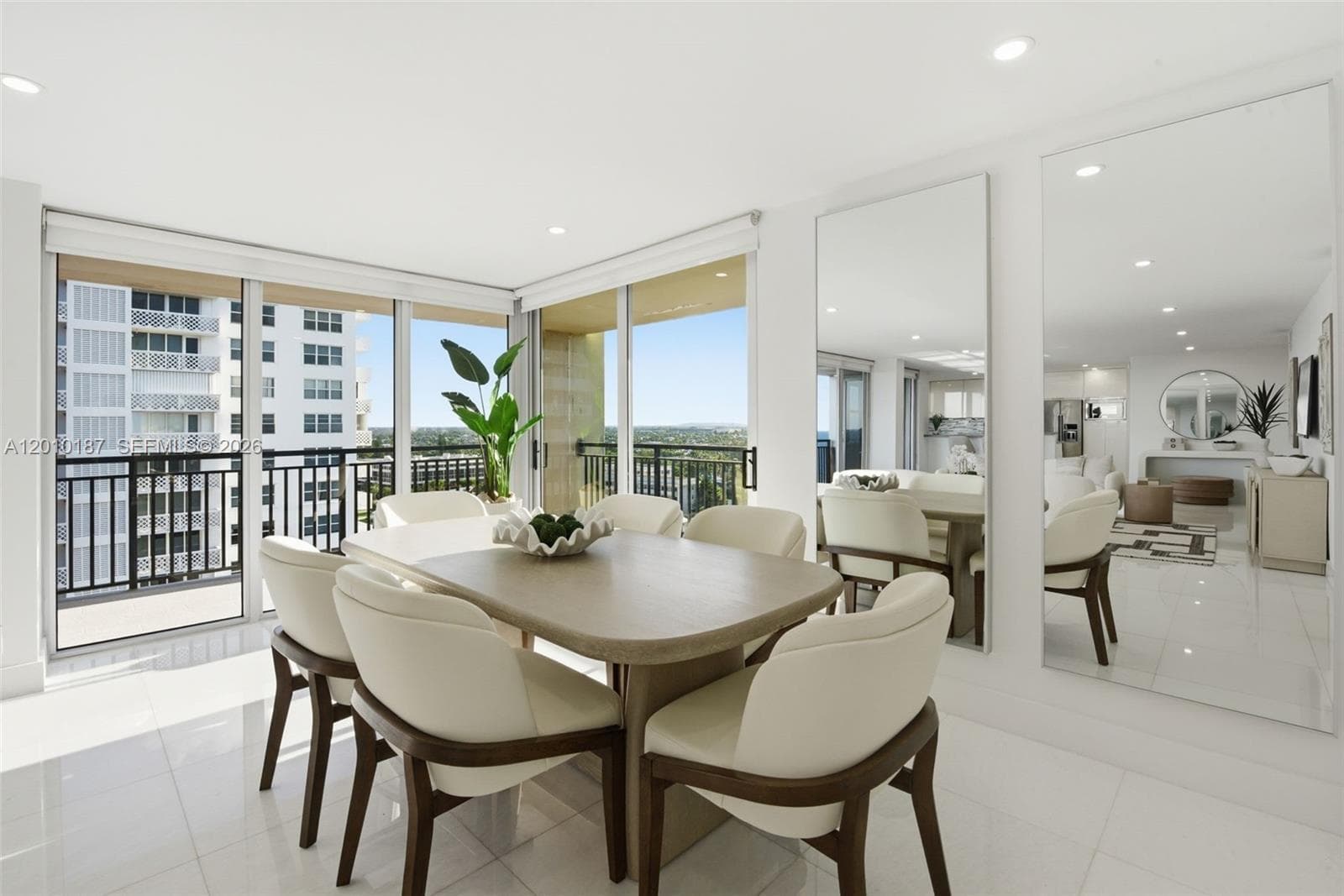 1180 Ocean Blvd 12F photo 4