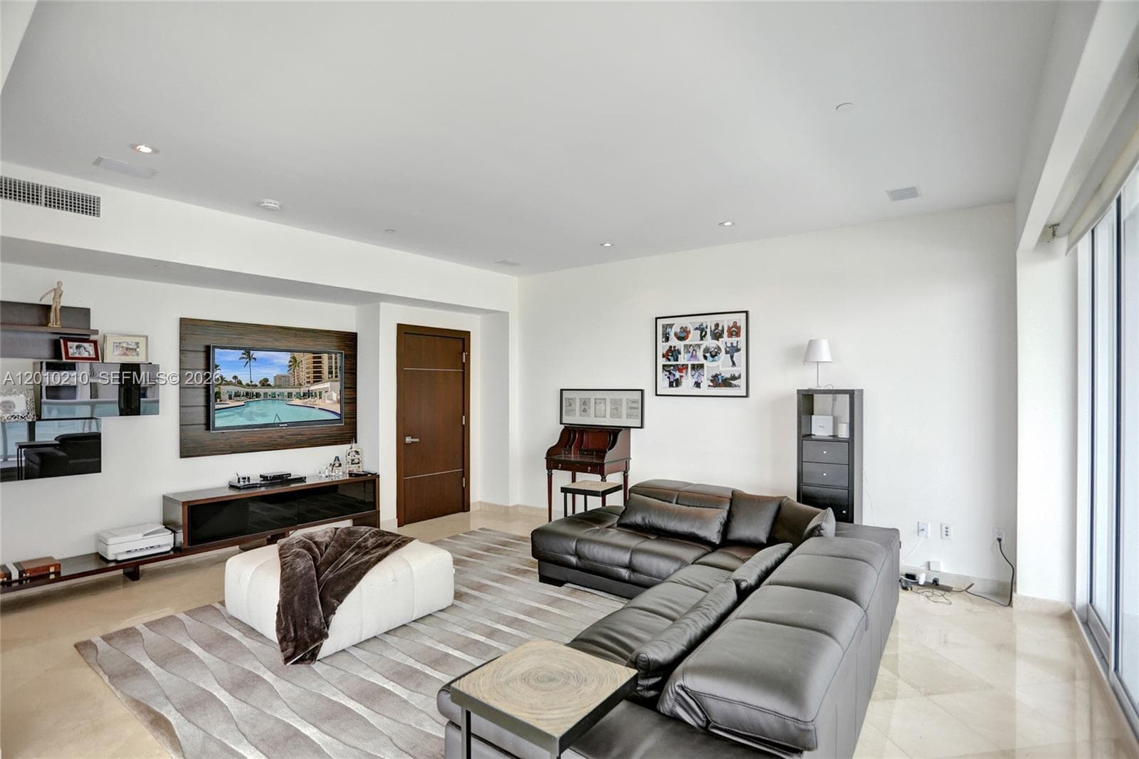10101 Collins Ave 4E photo 13