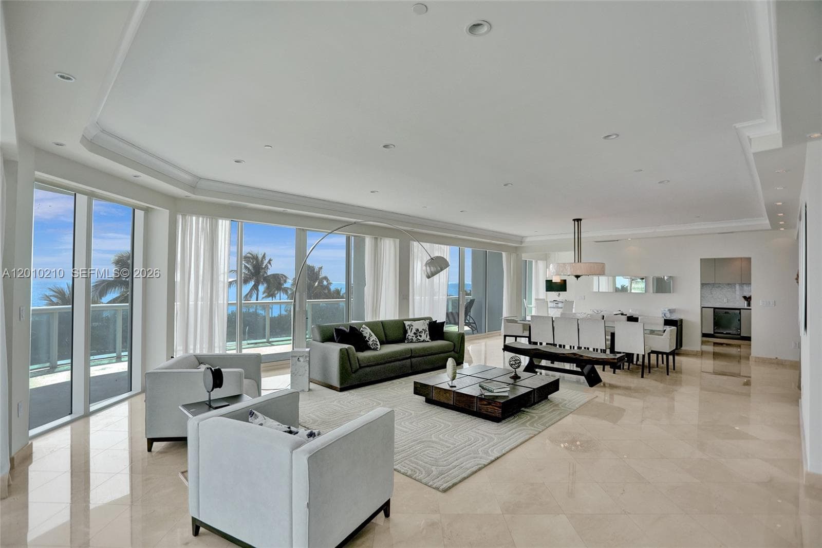 10101 Collins Ave 4E photo 1