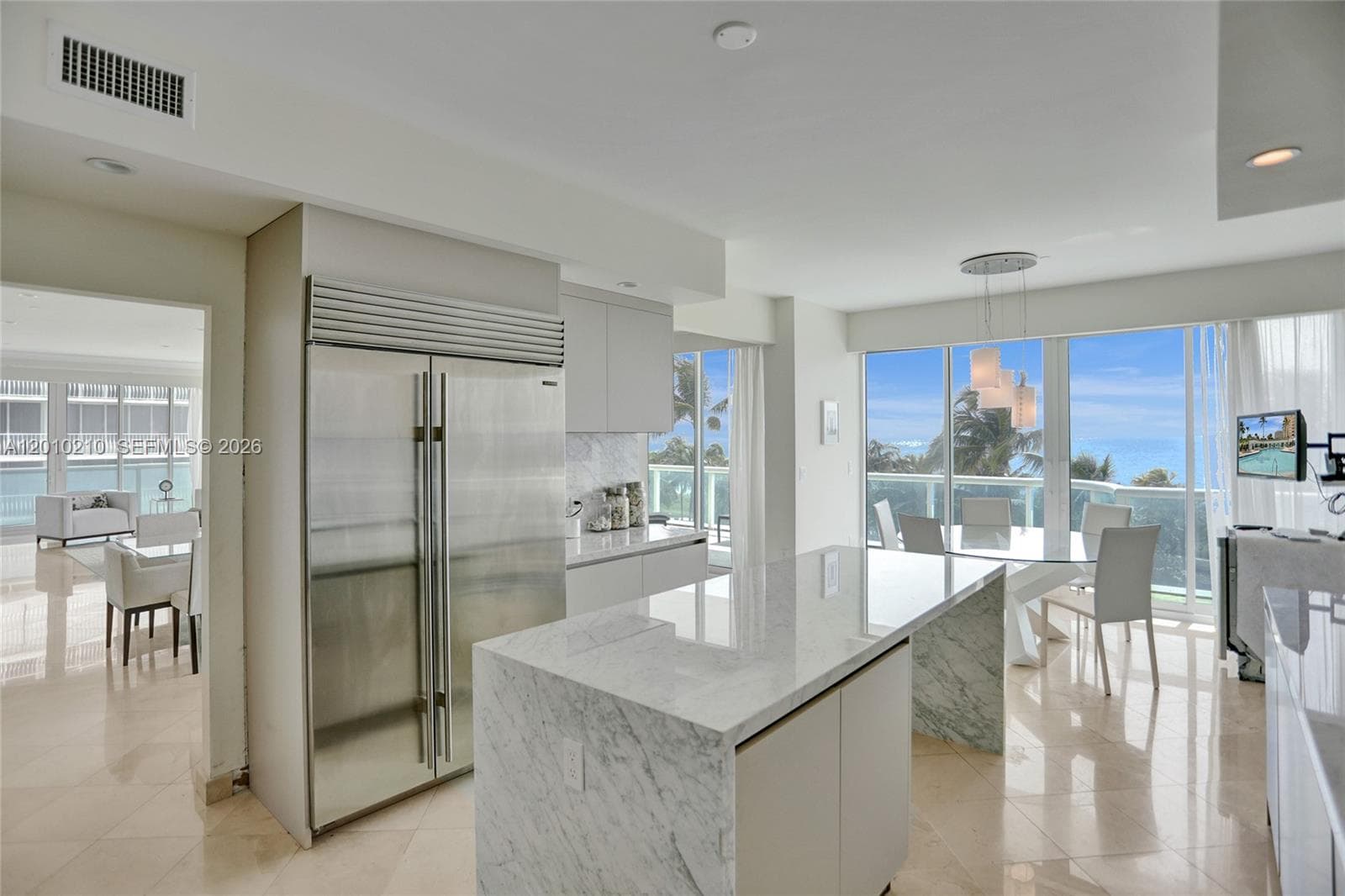10101 Collins Ave 4E photo 18