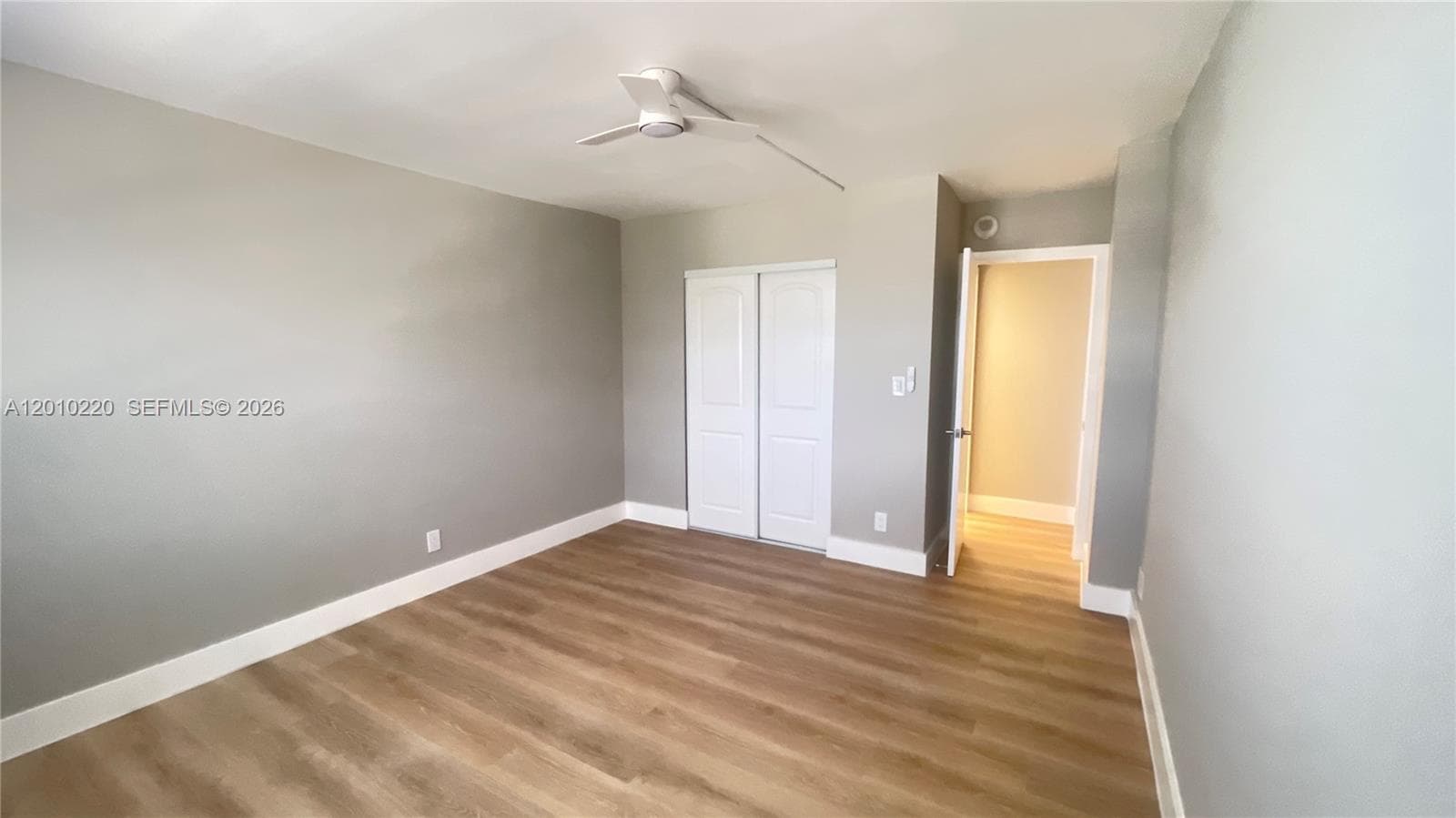 200 Birch Rd 402 photo 16