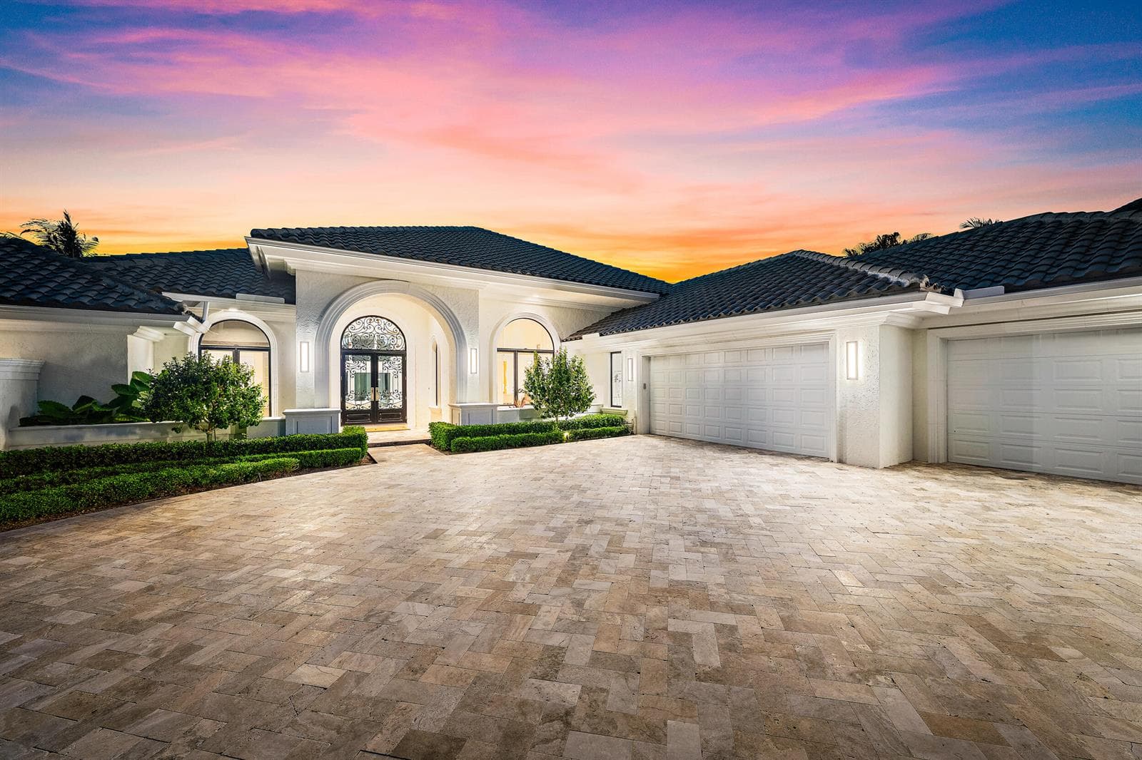 121 Commodore Drive photo 8