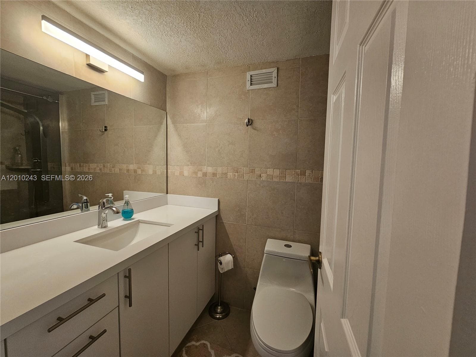 2501 S OCEAN DR 637 photo 9