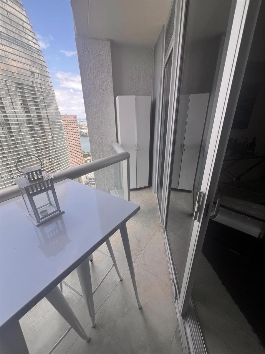 475 Brickell Ave 4508 photo 22