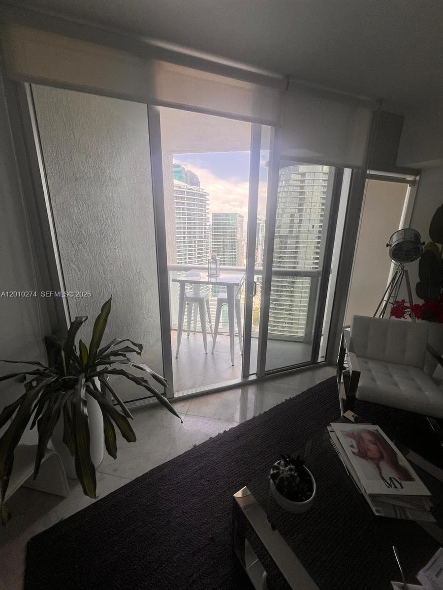 475 Brickell Ave 4508 photo 7
