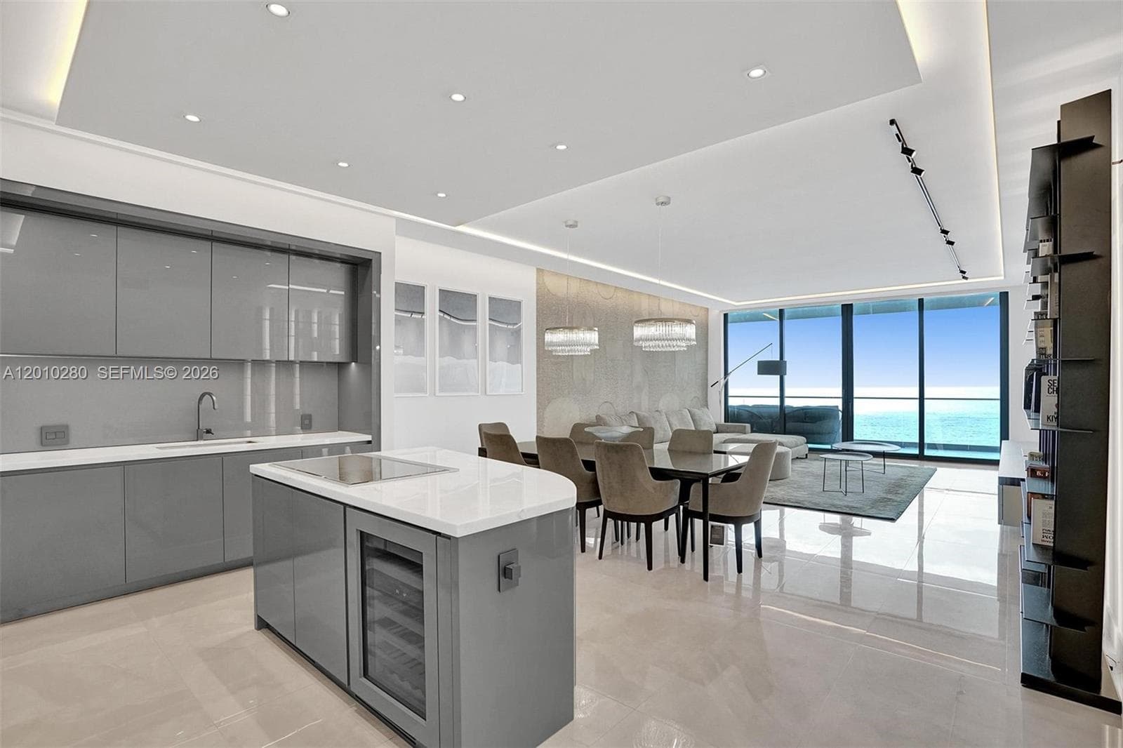 18975 COLLINS AVE 2001 photo 15