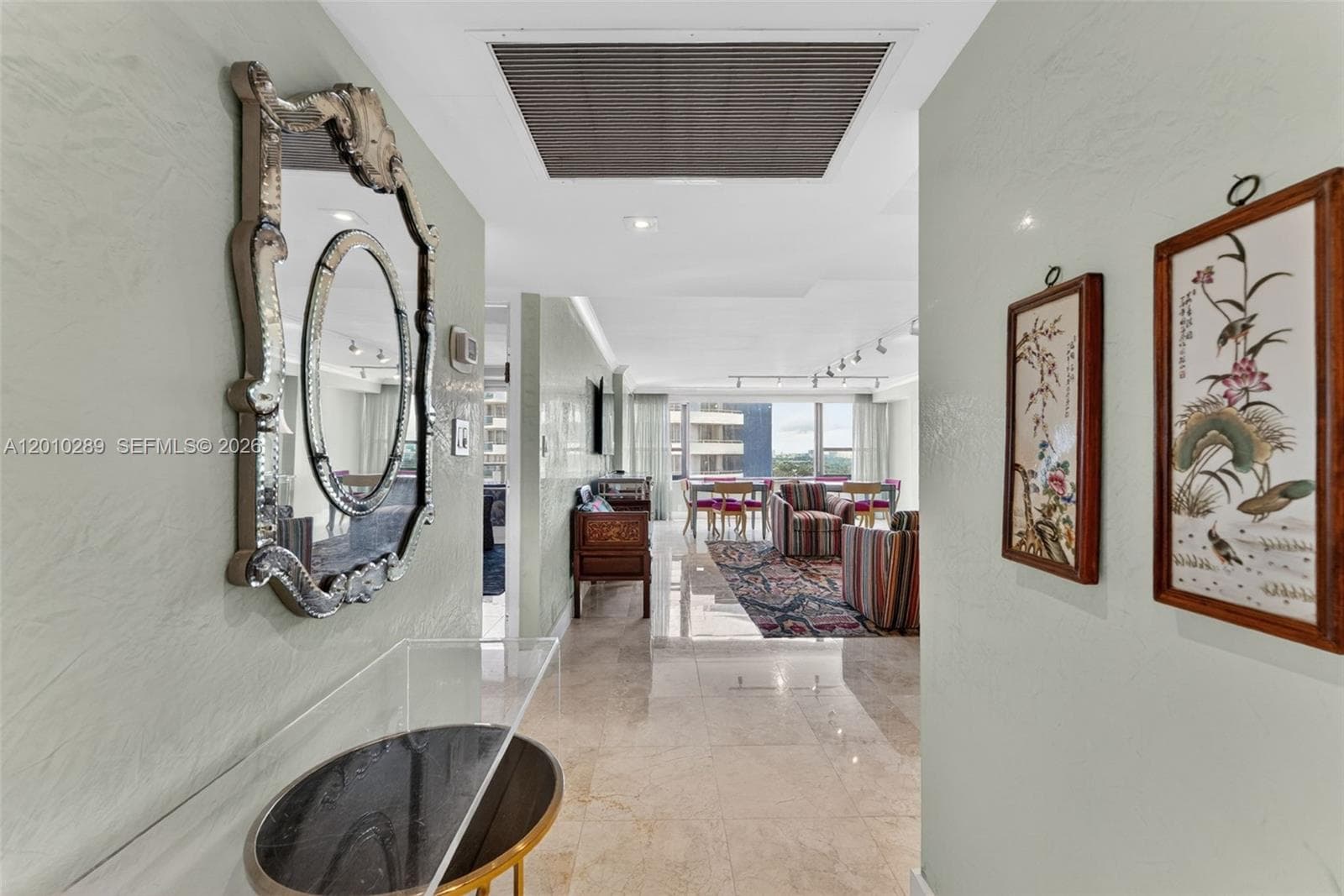5225 Collins Ave 1519 photo 3