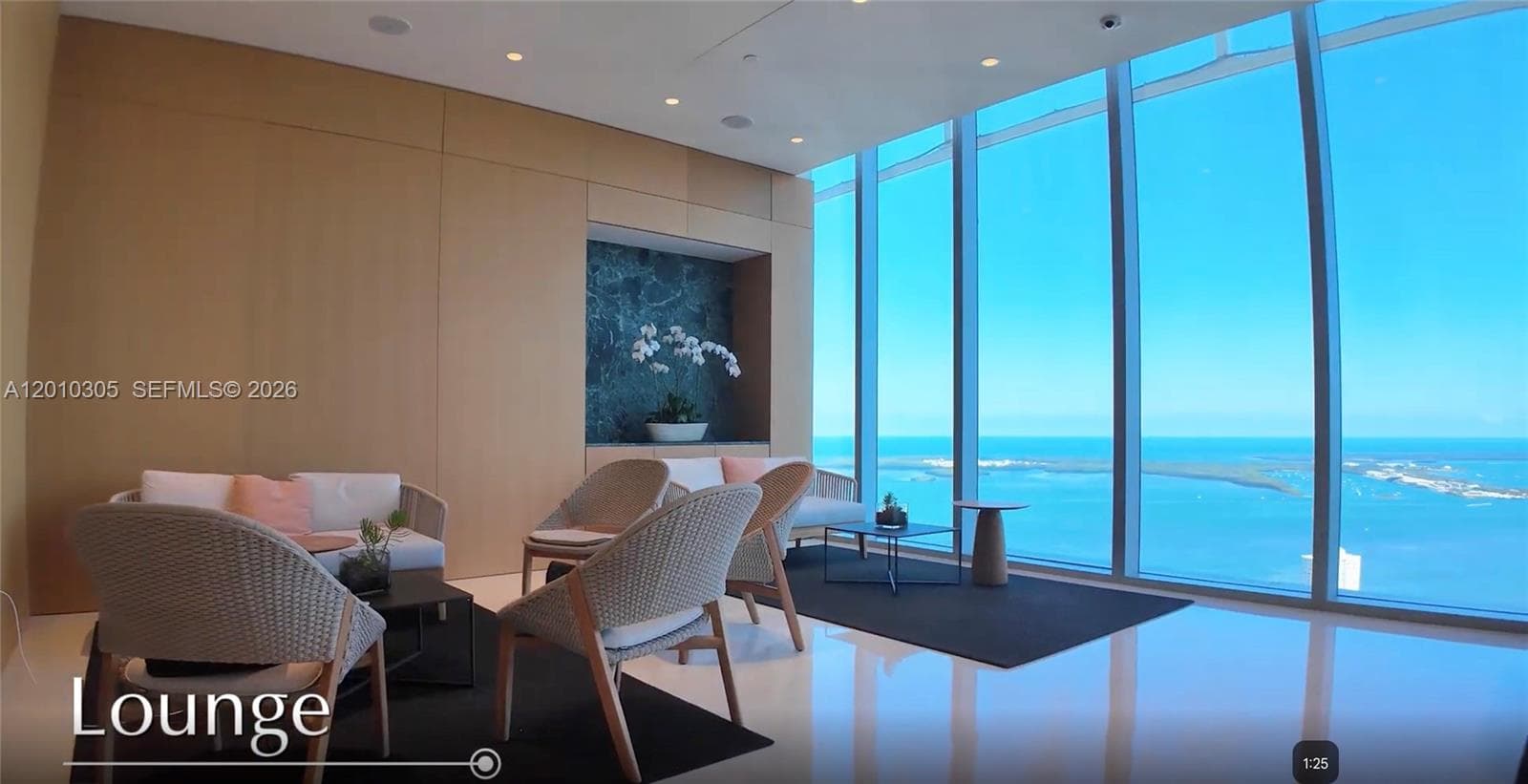 300 Biscayne Boulevard Way 3503C photo 2