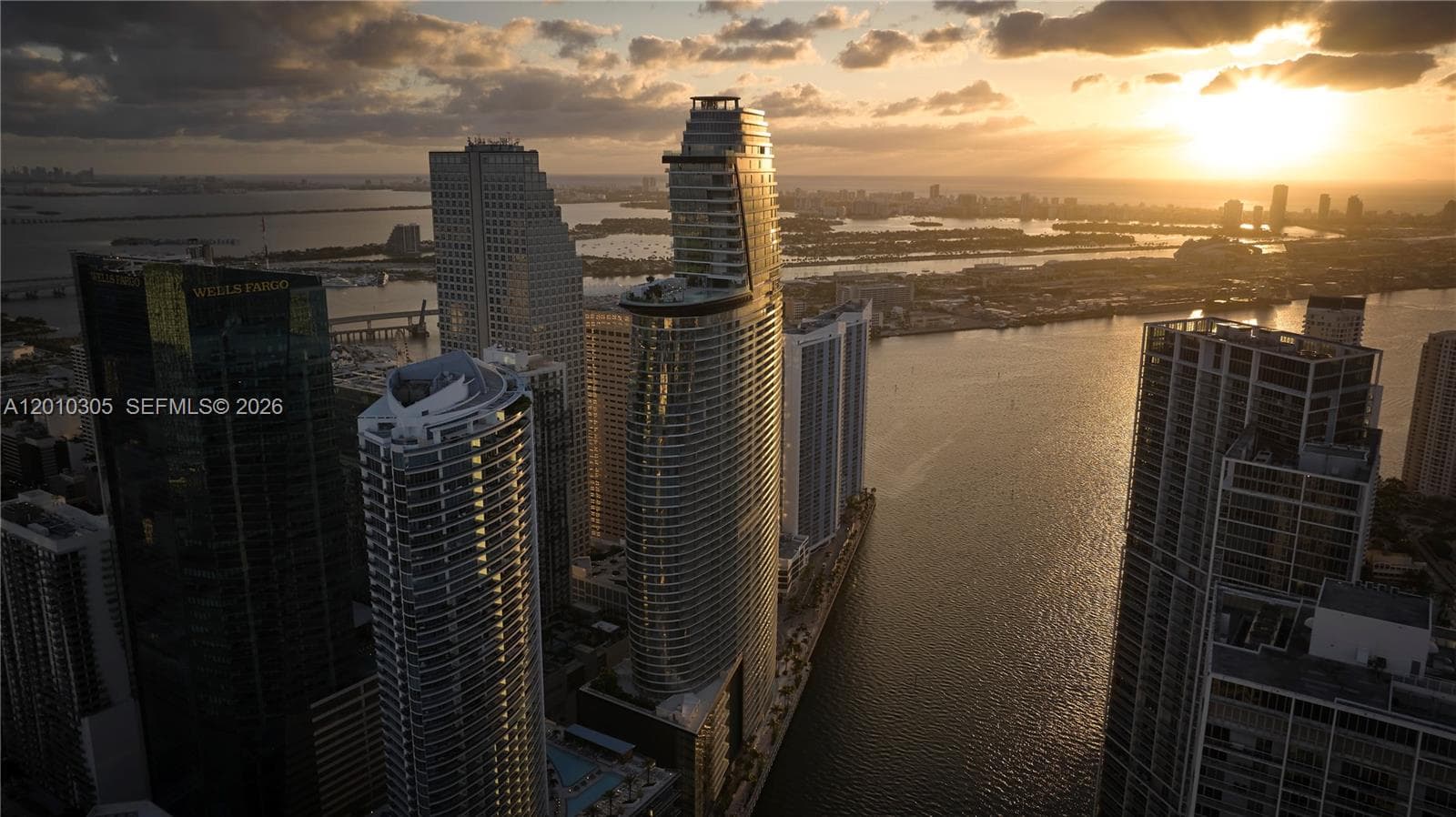 300 Biscayne Boulevard Way 3503C photo 13