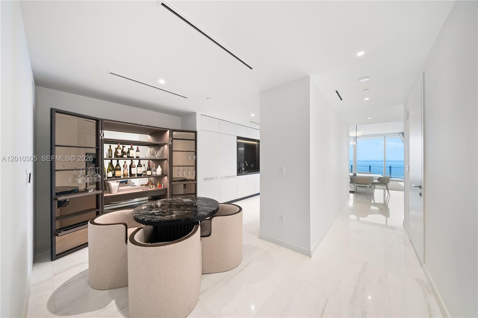 300 Biscayne Blvd Way 3503C photo 16