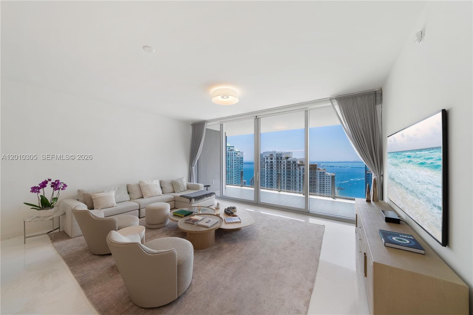 300 Biscayne Blvd Way 3503C photo 11