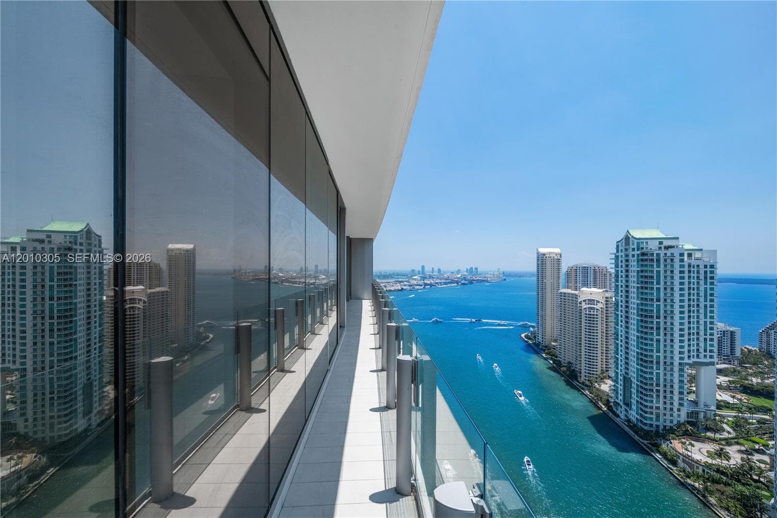 300 Biscayne Blvd Way 3503C photo 4