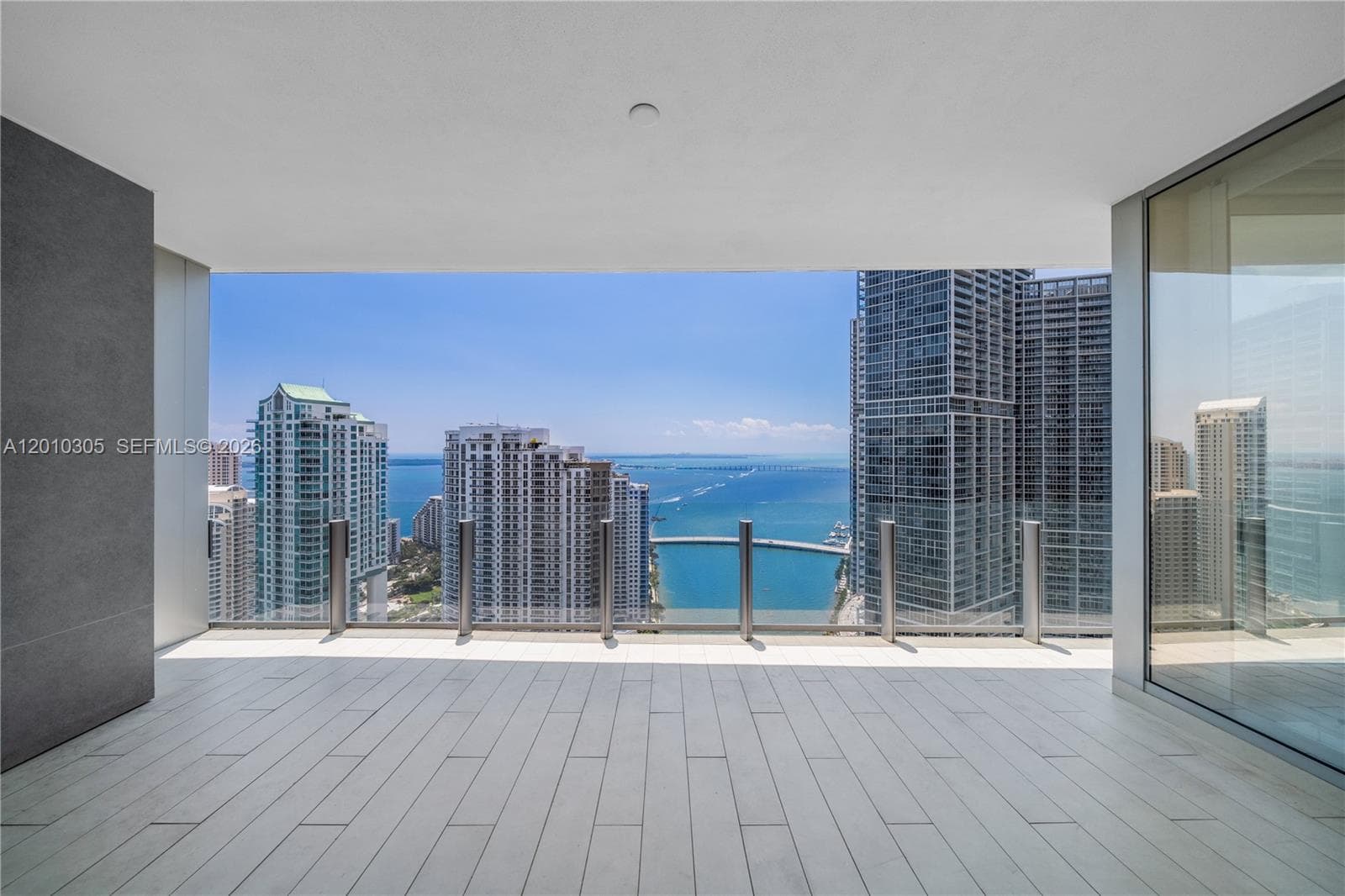 300 Biscayne Blvd Way 3503C photo 8