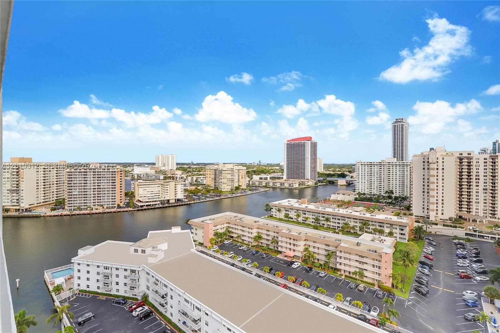 1945 S Ocean Dr 1609 photo 4
