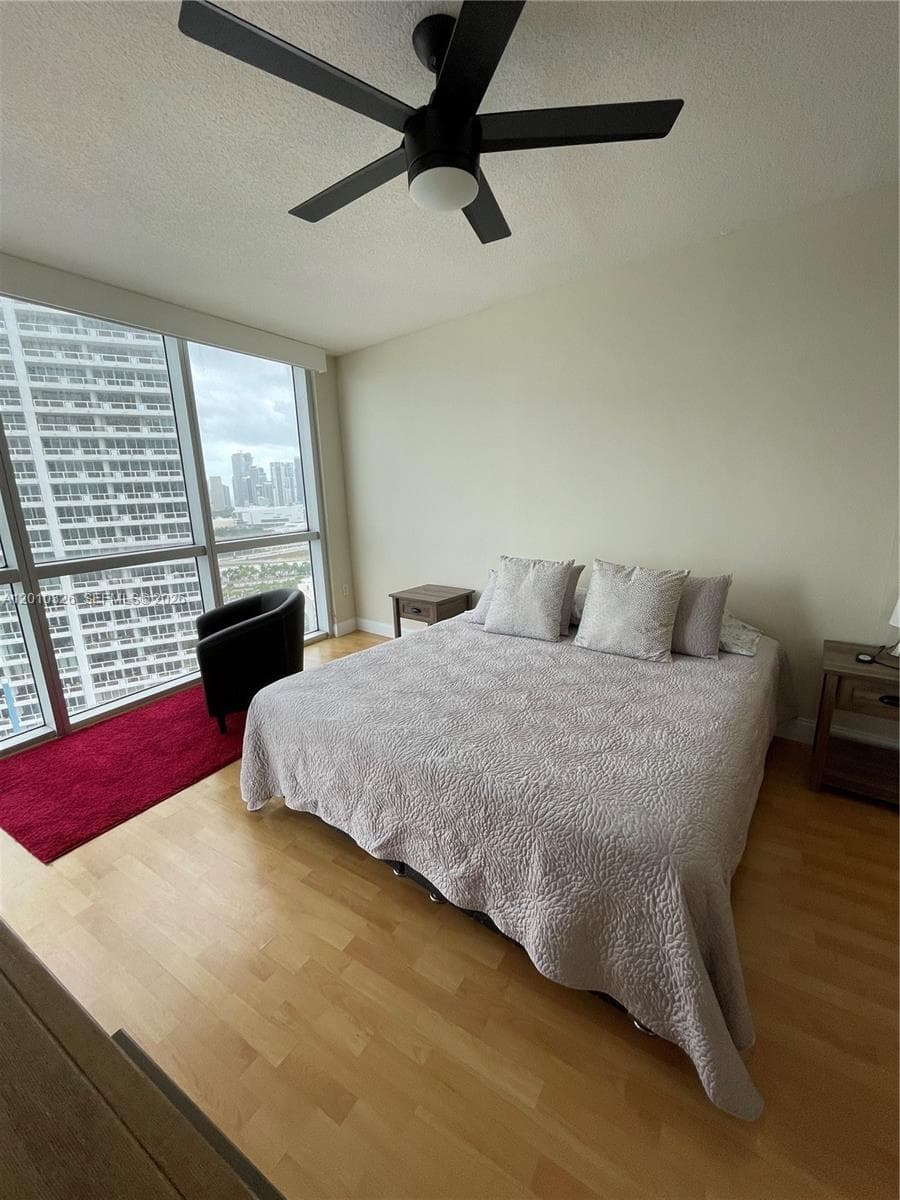 1750 Bayshore Dr 2802 photo 15