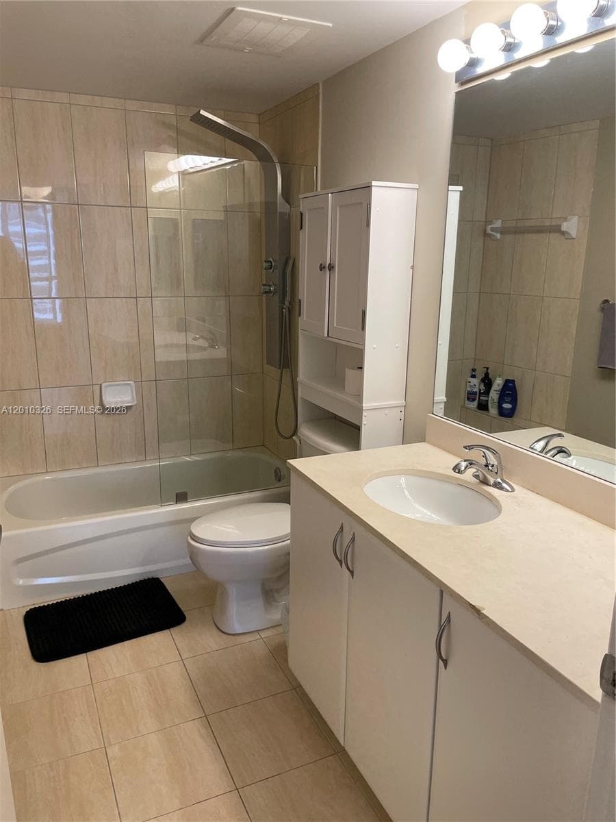 1750 Bayshore Dr 2802 photo 11