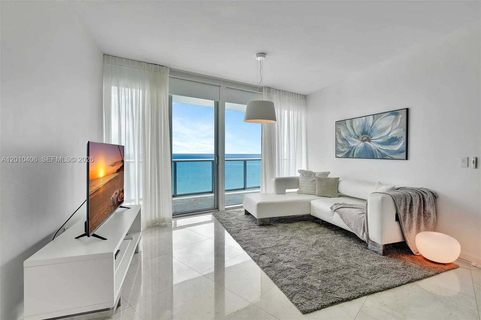 17001 Collins Ave 3702 photo 2