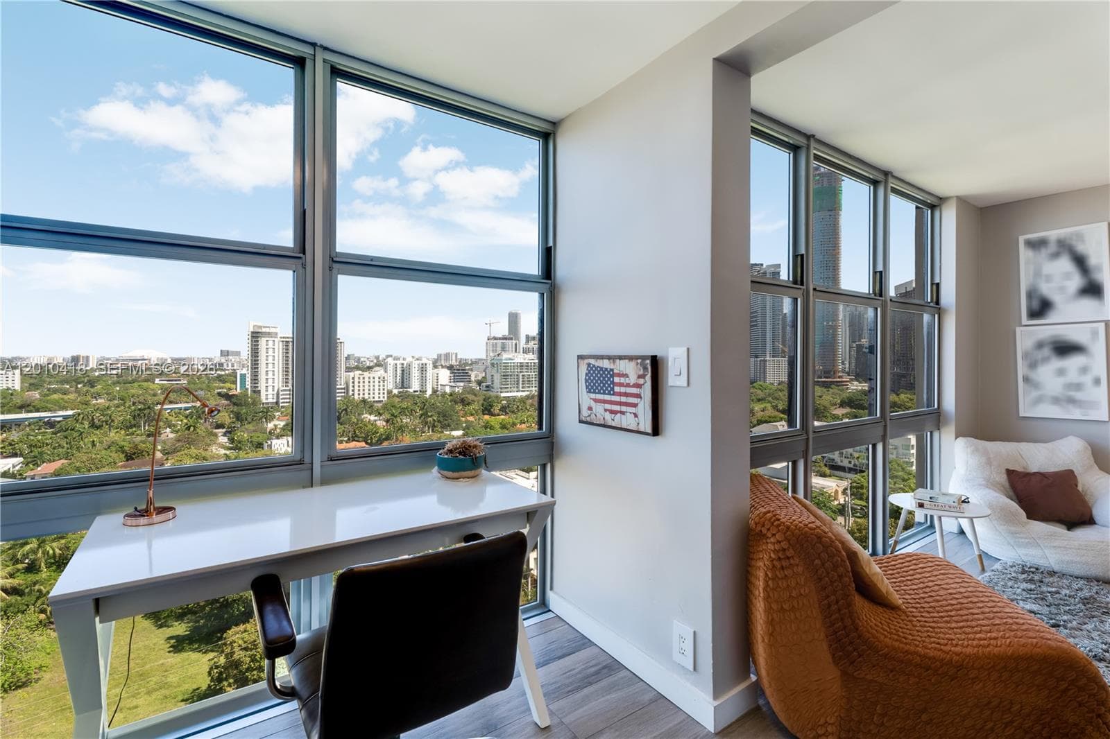 1901 Brickell Ave B1809 photo 16